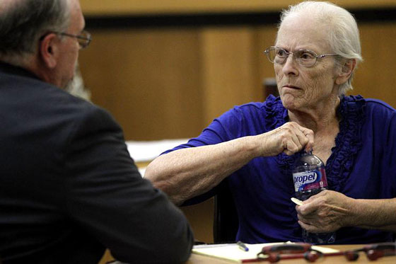 السجن المؤبد لأمريكية مسنة (75 عاما) قتلت زوجها قبل 40 عاما صورة رقم 3