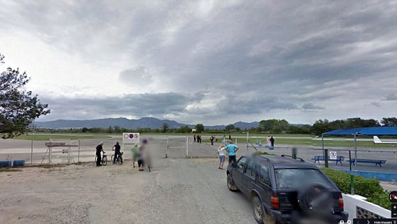 مصور الحرائق كاد يموت بعد اغراقه بشلال تساقط من طائرة صديقة صورة رقم 3