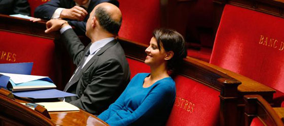 لأول مرة.. مغربية تتولى حقيبة وزارة التعليم في تاريخ فرنسا صورة رقم 21