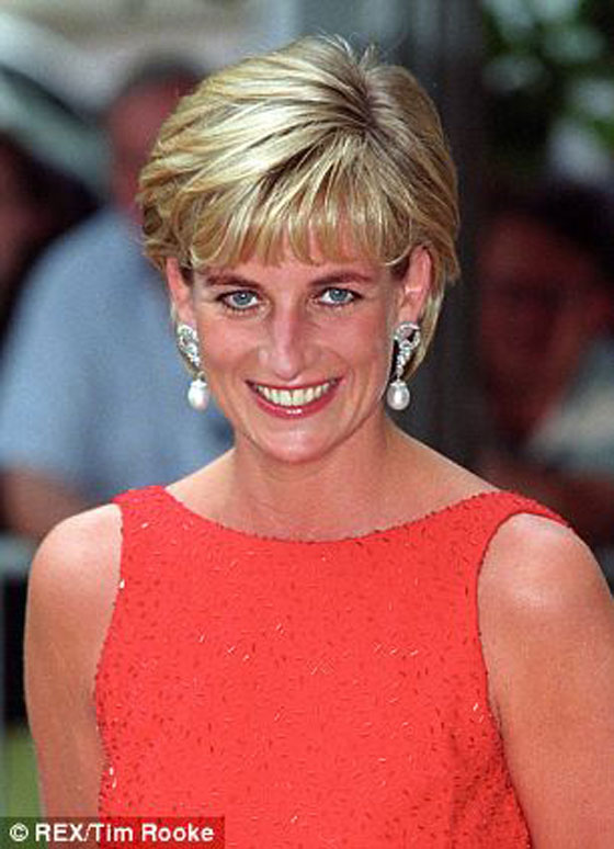 ديانا.. تلك الليلة: كانت رائعة في موتها والحماية الامنية عليها كانت مخجلة صورة رقم 9