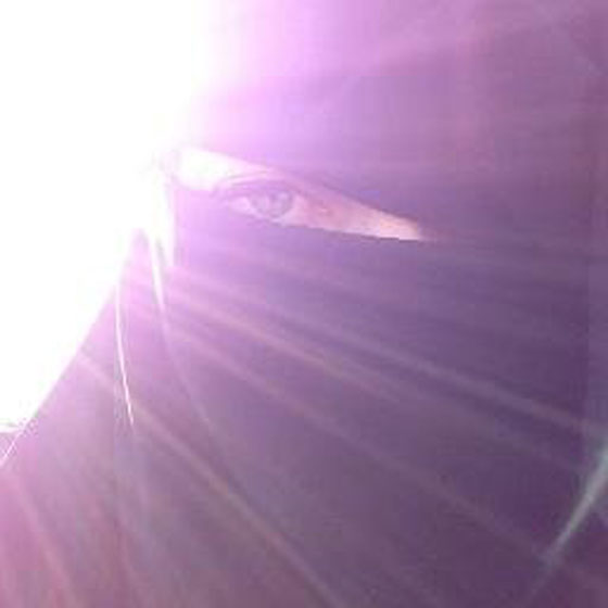 مغنية روك بريطانية تنضم إلى داعش وتصبح 