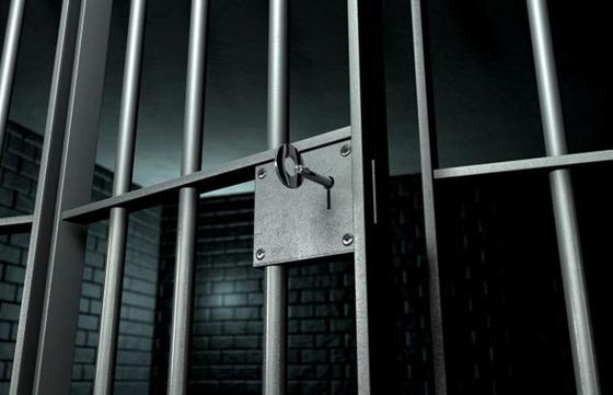 عالم غريب.. قتل جديه بالتعاون مع صديقته ليرثهما صورة رقم 1