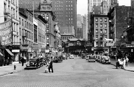 شاهد بالصور.. بنايتا التوأم وسط نيويورك من المهد الى اللحد! صورة رقم 1