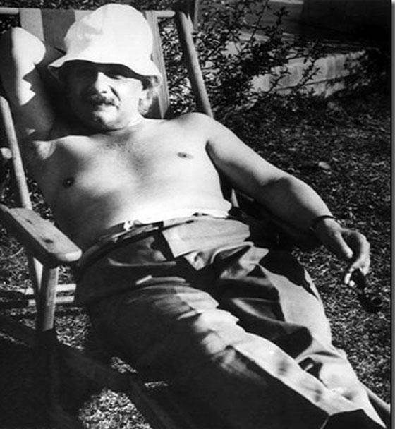 بالصور.. هكذا بدا هؤلاء قبل دخولهم عالم الشهرة.. منهم كلينتون واينشتاين صورة رقم 5