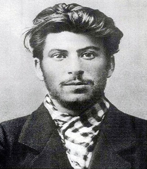 بالصور.. هكذا بدا هؤلاء قبل دخولهم عالم الشهرة.. منهم كلينتون واينشتاين صورة رقم 6