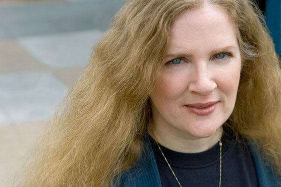 انضم اليهم 3 هذا العام.. تعرف على الكتاب الاعلى دخلا في العالم صورة رقم 8