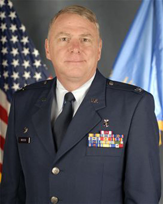 البنتاغون يحذر نظام الأسد ويدرّب المعارضة المعتدلة لاسقاطه صورة رقم 1