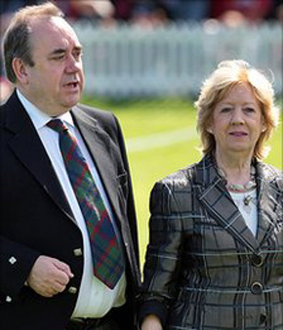 غدا الخميس.. بريطانيا تواجه رجلا مرعبا يهدد بتفكيكها.. تعرف عليه صورة رقم 7