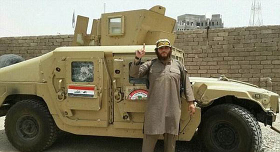 بالصور.. ملاكمون استراليون يتفاخرون بقطع الرؤوس في سوريا!! صورة رقم 5