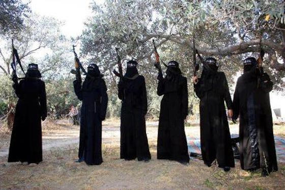 كيف استقطب داعش النساء البريطانيات وما هي الاساليب التي اتبعها؟ صورة رقم 2