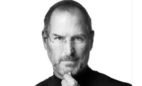 كيف وافق 10 مدراء بمستوى رفيع ان يكون راتبهم دولارا واحدا فقط؟ صورة رقم 1