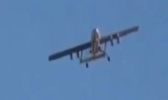 اسقاط طائرة تجسس اسرائيلية فوق مرجعيون بجنوب لبنان صورة رقم 1