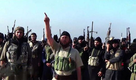 داعش لمجاهديه في سيناء.. اصطادوا الجنود المصريين واذبحوهم حيثما كانوا  صورة رقم 1