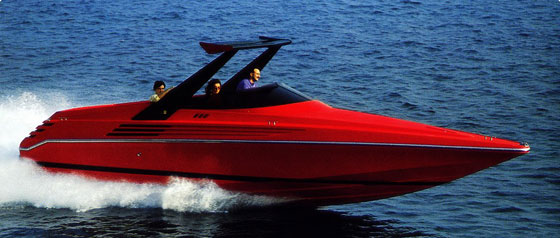 شاهد.. يخوت تسابق السيارات الفاخرة في كل شيء.. في الفراهة، السرعة والسعر صورة رقم 5