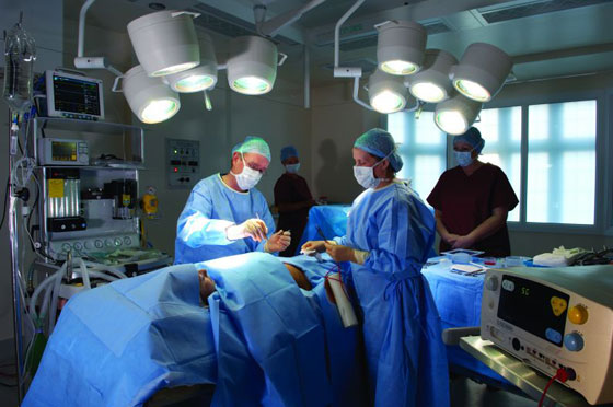 بالصور.. عاش لمدة شهرين مع رصاصة في القلب صورة رقم 5