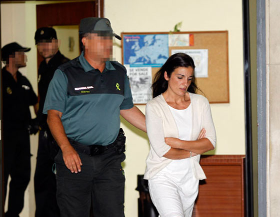 السجن 35 عاما لأم اسبانية قتلت طفليهما ووضعتهما بالثلاجة صورة رقم 9