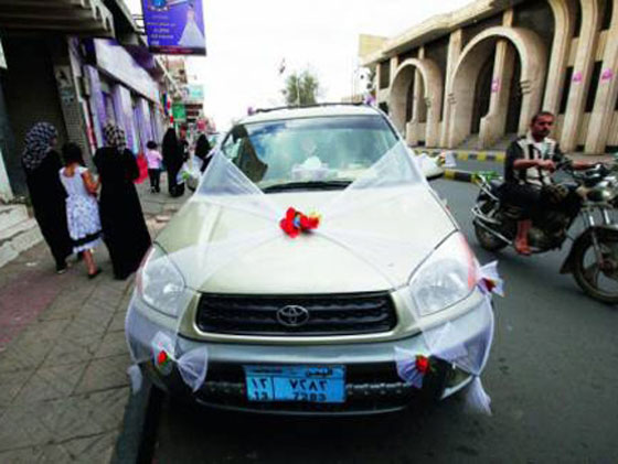 العريس انتظر عروسه بفارغ الصبر فجاؤوه بأخرى!! صورة رقم 1