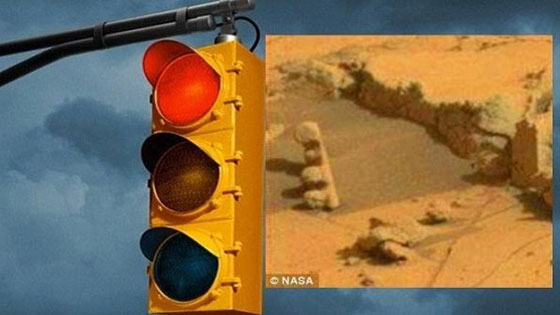 صور من المريخ لاشارة ضوئية متحجرة تثير حيرة العلماء صورة رقم 1