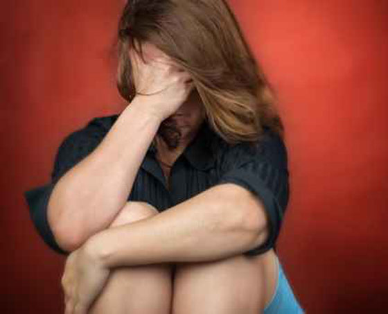 بين الرقية والشعوذة.. فض بكارتها بإدعاء ان الجن يقبع في رحمها!! صورة رقم 2