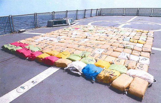 شرطة دبي تحبط اكبر عملية تهريب حشيش في العالم من البحر صورة رقم 2