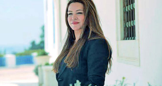 السياسية والخبيرة التونسية الجميلة تنسحب من الانتخابات: وطني لا يريدني صورة رقم 4