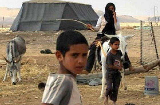 وزير اسرائيلي بطالب بمنع تعدد الزوجات لتحديد نسل بدو النقب! صورة رقم 1