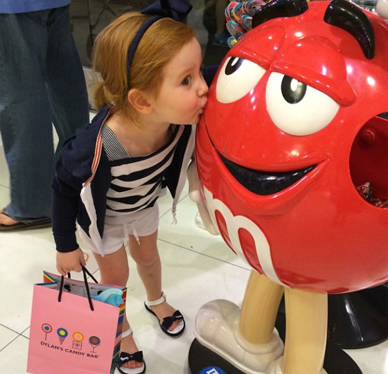 بالصور.. ثرية انستغرام طفلة تدخل هوليوود مع 80 الف متابع صورة رقم 12