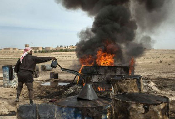 النفط السوري بقرة حلوب للدواعش تدر عليهم 90 مليون دولار شهريا صورة رقم 1