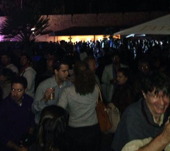 بالصور.. للبيرة طقوس في رام الله تشبه مهرجان البيرة بالمانيا صورة رقم 12