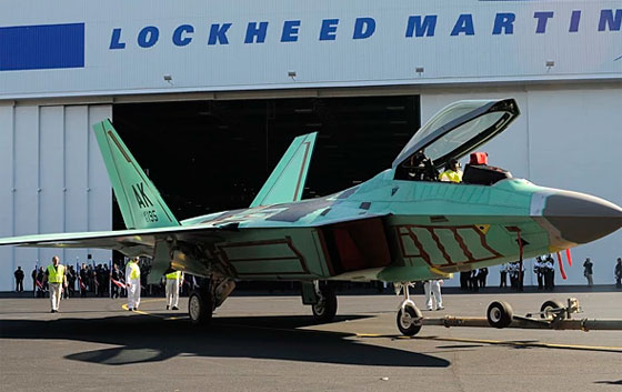  مصائب قوم.. الحرب على داعش تدر ذهبا على صناعة الاسلحة الامريكية صورة رقم 2