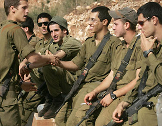 بالصورة.. فأر في الوجبات المقدمة لجنود الجيش الاسرائيلي صورة رقم 3