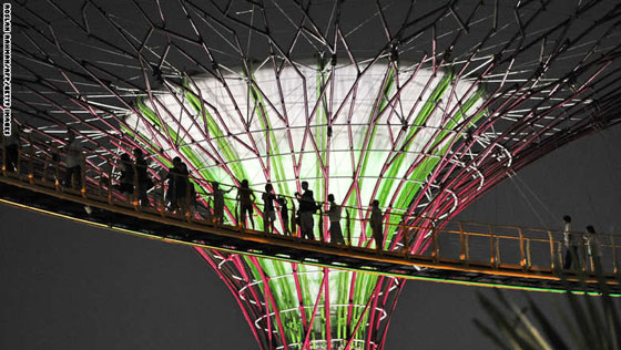 شاهد.. خمس لمسات زجاجية مبهرة تتالق في ربوع العالم صورة رقم 14