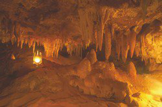 صور رائعة لأشهر كهوف ومغارات السعودية ثروة سياحية لا تُقدر بثمن صورة رقم 15