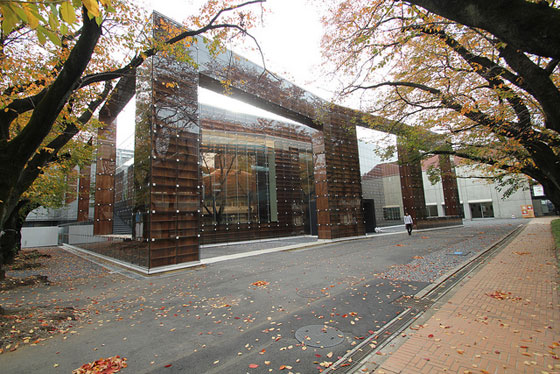 اشهر مكتبات العالم تجتذب القراء رغم اتساع شبكة الانترنت صورة رقم 5