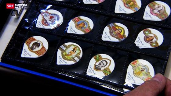 هتلر وموسوليني على كبسولات قهوة في مطاعم المانية صورة رقم 1