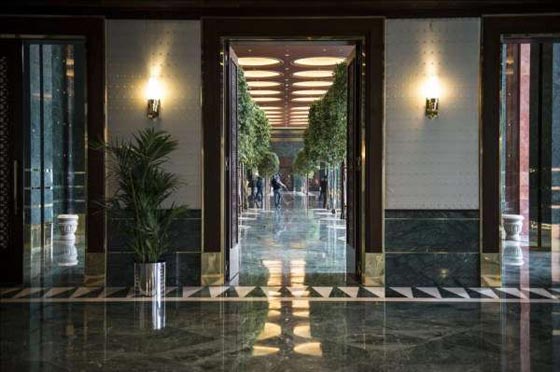 اتراك يسخرون.. هل دشن اردوغان القصر الابيض.. ام البيت الابيض؟ صورة رقم 3