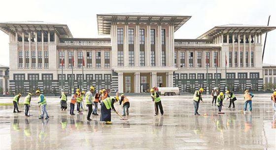 اتراك يسخرون.. هل دشن اردوغان القصر الابيض.. ام البيت الابيض؟ صورة رقم 6