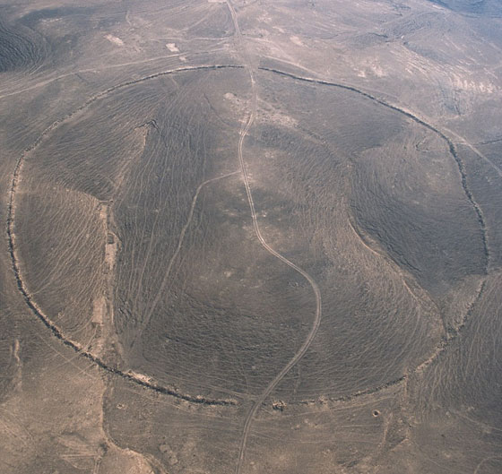 دوائر عملاقة في صحراء الاردن تربك العلماء.. تعرف عليها صورة رقم 7