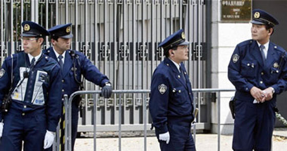 بدافع المغامرة فقط.. يابانيون غير مسلمين ينضمون الى داعش صورة رقم 1