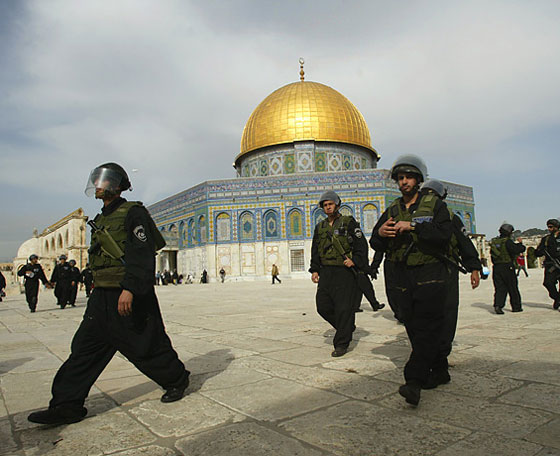 تصريح خطير..اسرائيل تريد تدمير الاقصى لبناء الهيكل على انقاضه!! صورة رقم 3