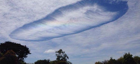 سماء استراليا تشهد ظاهرة كونية غريبة ومدهشة صورة رقم 6