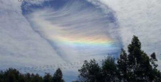 سماء استراليا تشهد ظاهرة كونية غريبة ومدهشة صورة رقم 7