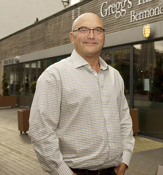 فرض الشريعة في فندق لندني شهير بامر من مليونير مسلم صورة رقم 2