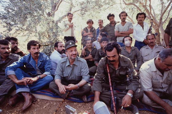 ما قصة الكوسا المحشي الذي كاد يودي بحياة القائد ابو عمّار؟ صورة رقم 6