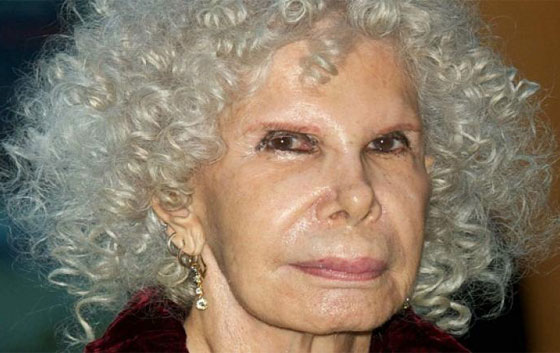 وفاة الدوقة صاحبة اكبر عدد من الالقاب الارستقراطية بالعالم صورة رقم 1