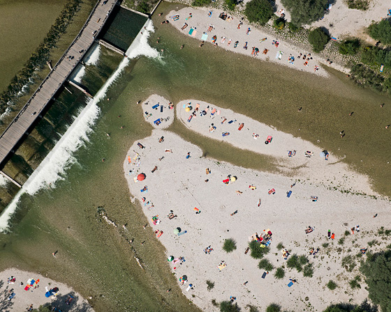 بالصور.. الحياة اليومية ترسم أشكالا هندسية هائلة من الجو صورة رقم 38