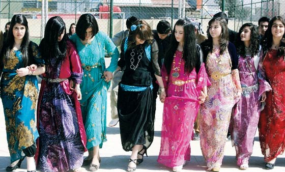 صور تقاليد الاكراد المميزة (2): الزي الكردي التقليدي صورة رقم 2