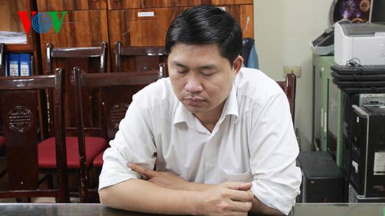 جراح تجميل يرمي جثة احدى زبوناته في النهر!! صورة رقم 4