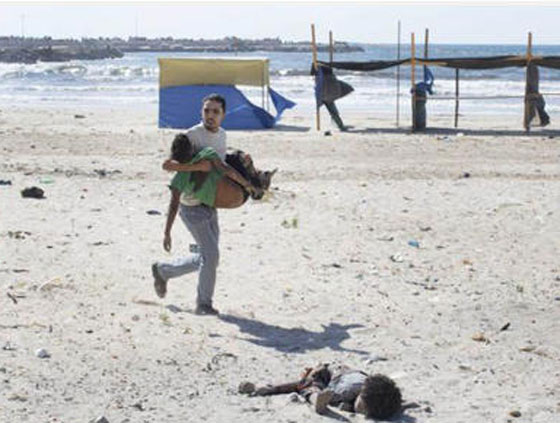  مذبحة الاطفال على شاطئ غزة بين اقوى الصور لعام 2014 صورة رقم 1