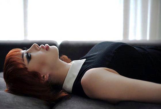 صور: فصل مضيفة طيران تركية لانها  مثيرة وتعمل عارضة ازياء صورة رقم 1